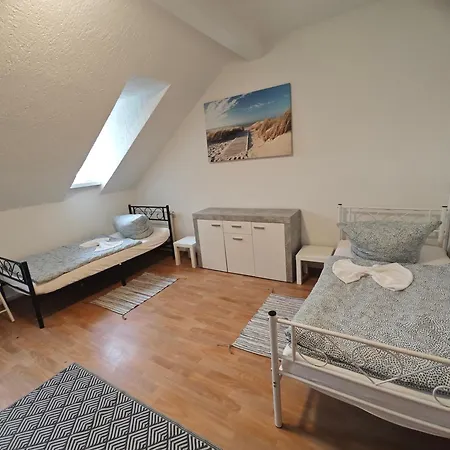 Revant Monteurzimmer Haus Apartment